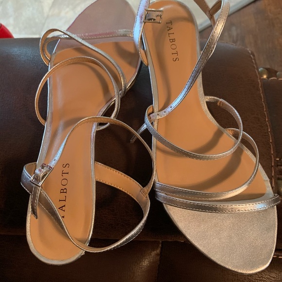 Talbots - Picture 2 of 5